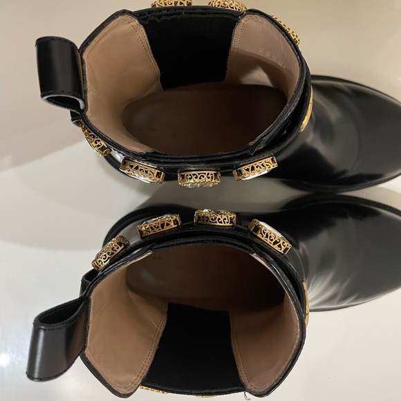 Gucci leather ankle boot with belt - Picture 4 of 5